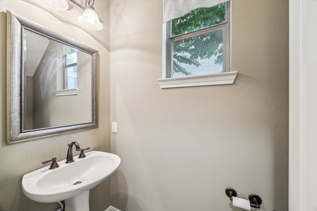 9108 Campbell Ct, Houston, TX 77055 - photo 19
