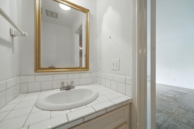 9654 Westview Dr, Houston, TX 77055 - photo 8