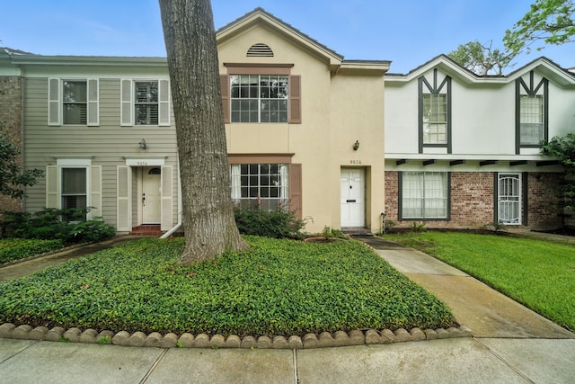 9654 Westview Dr, Houston, TX 77055 - photo 1