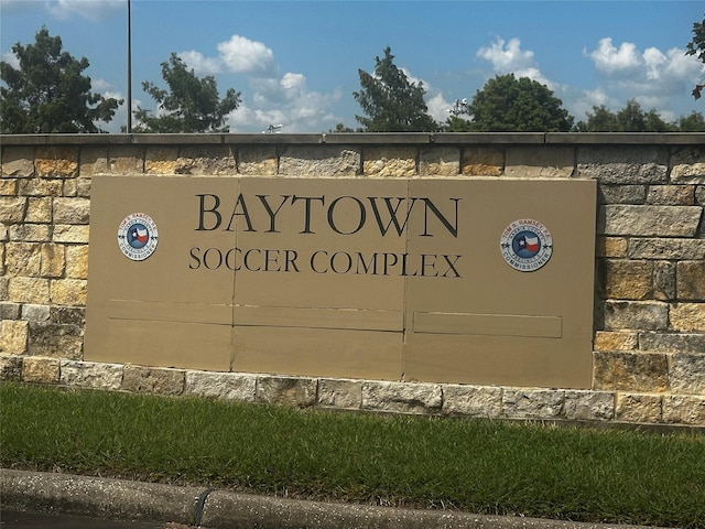 5110 Barbers Hill Rd, Baytown, TX 77521 - photo 46