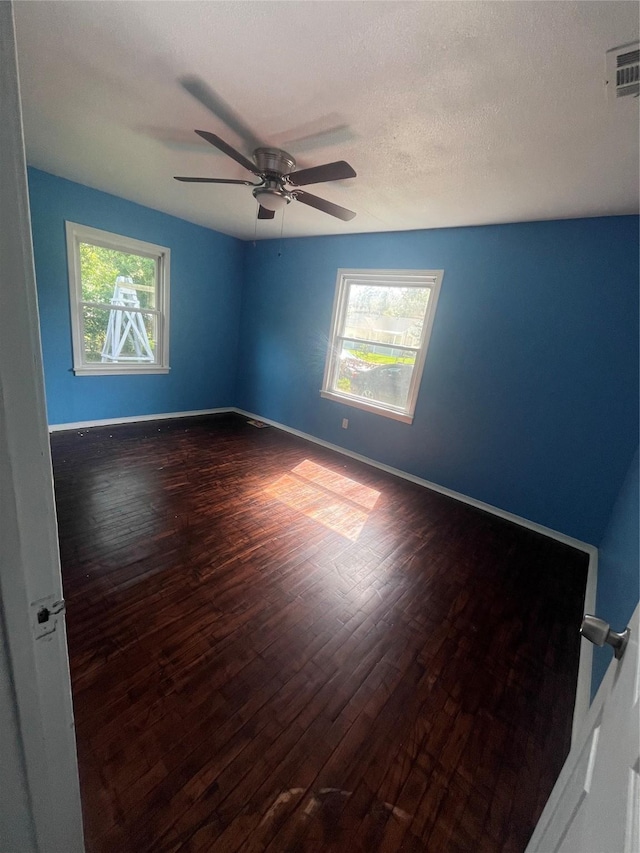 6709 Prino Rd, Hitchcock, TX 77563 - photo 16