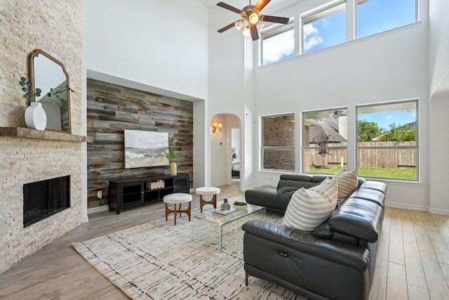 2111 Catamaran Cove Dr, Pearland, TX 77584 - photo 7