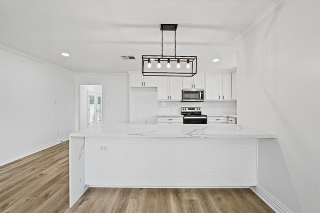 1404 Des Jardines St, Houston, TX 77023 - photo 16