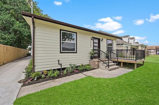 1404 Des Jardines St, Houston, TX 77023 - photo 2