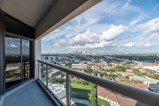 1701 Hermann Dr Unit 24B, Houston, TX 77004 - photo 24