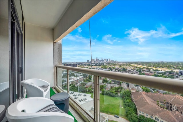 1701 Hermann Dr Unit 24B, Houston, TX 77004 - photo 7