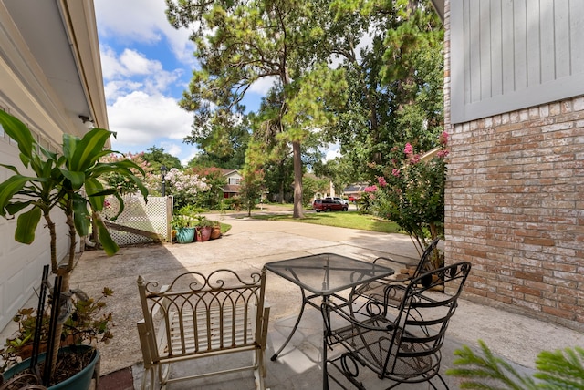 23826 Beaverwood Dr, Spring, TX 77373 - photo 6