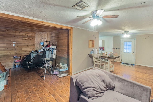 17138 Forest Trail Dr, Channelview, TX 77530 - photo 11
