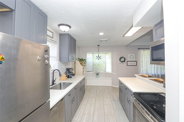 7011 Thornwild Rd, Houston, TX 77489 - photo 15
