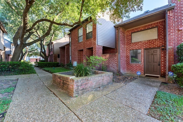 7447 Cambridge St Unit 79, Houston, TX 77054 - photo 2