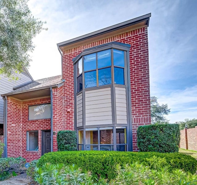 7447 Cambridge St Unit 79, Houston, TX 77054 - photo 1