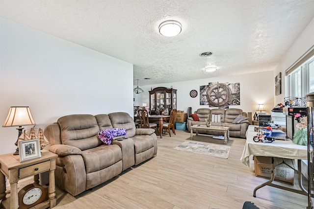 5106 Harbor Light Dr, Dickinson, TX 77539 - photo 4