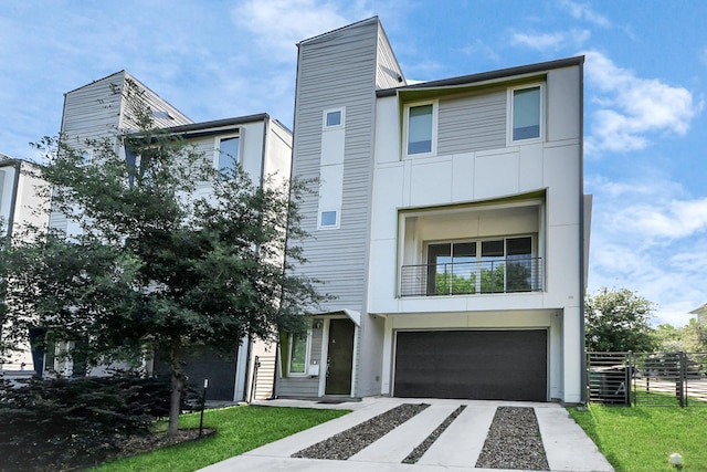 2302 Johnson St Unit A, Houston, TX 77007 - photo 1