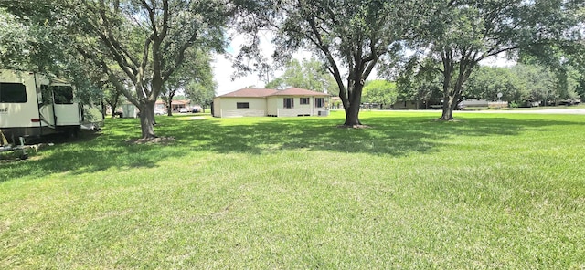 605 Henry Ln, Winnie, TX 77665 - photo 2