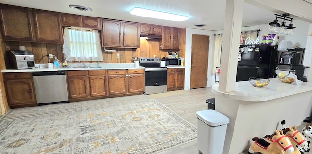 605 Henry Ln, Winnie, TX 77665 - photo 9