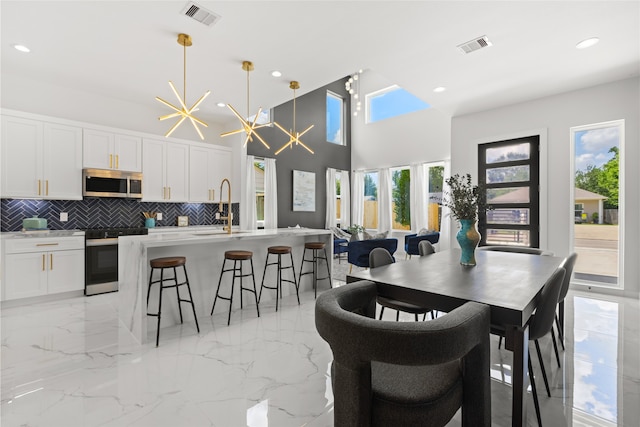 7323 Bastogne Rd, Houston, TX 77033 - photo 9