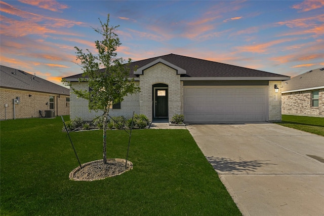 136 Little Spring Ct, Anahuac, TX 77514 - photo 1