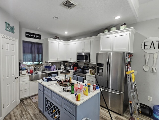 5110 Lakeshore Dr, Willis, TX 77318 - photo 11