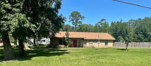 4902 Magnolia Ln, Old River Winfree, TX 77535 - photo 1