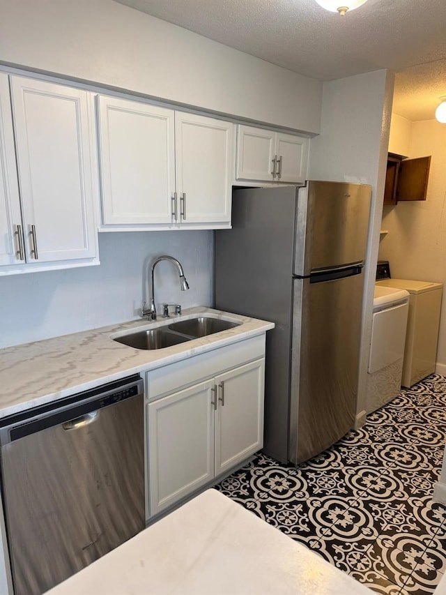 10603 S Wilcrest Dr Unit 35, Houston, TX 77099 - photo 1