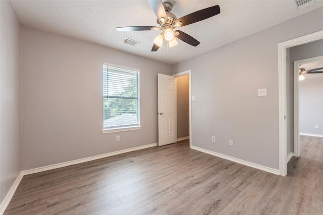 10730 Acacia Forest Trl, Houston, TX 77089 - photo 25