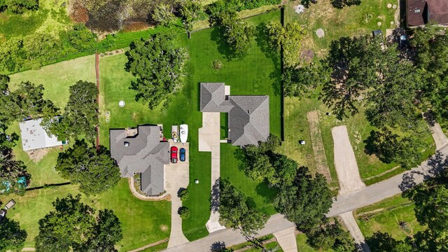 2119 Oakwood Dr, Clute, TX 77531 - photo 29