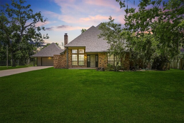 2119 Oakwood Dr, Clute, TX 77531 - photo 1