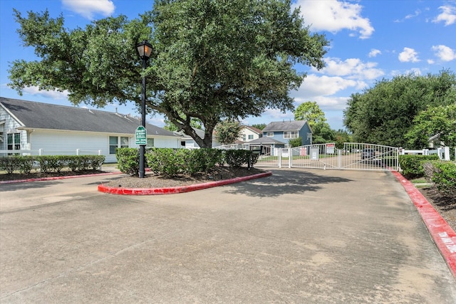 9939 Farrell Dr, Houston, TX 77070 - photo 28