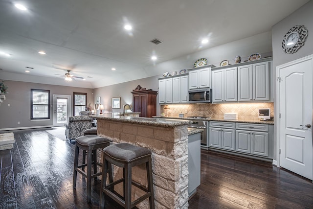 4409 W Maple Dr, Friendswood, TX 77546 - photo 46