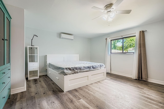 910 Eastlake St, Houston, TX 77034 - photo 13