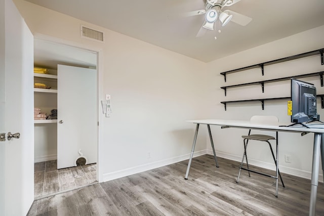 910 Eastlake St, Houston, TX 77034 - photo 22