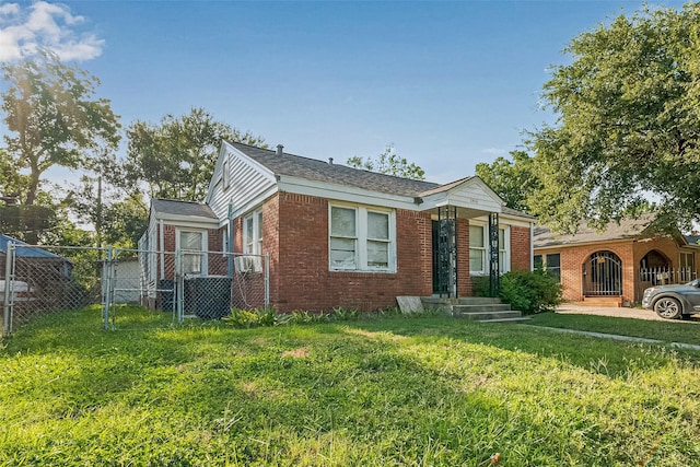 2416 Cumberland St, Houston, TX 77023 - photo 4