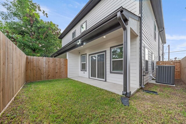 837 W Little York Rd, Houston, TX 77091 - photo 25