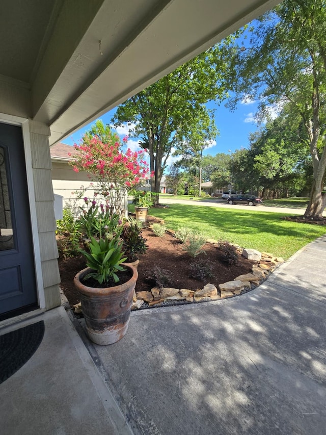 5010 Mayfair St, Bellaire, TX 77401 - photo 5
