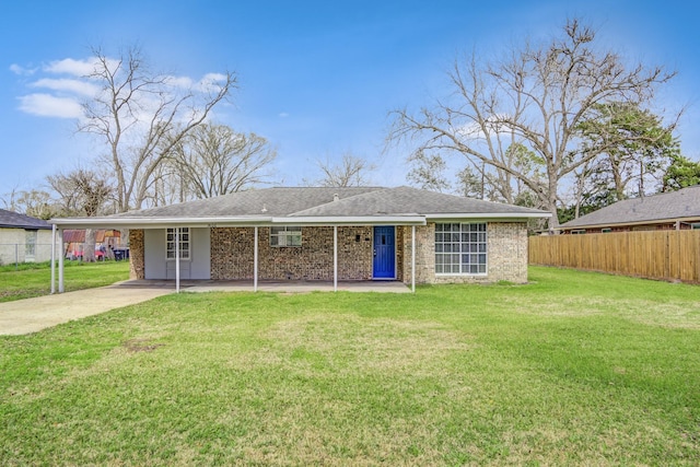 1406 W Talmage St, Alvin, TX 77511 - photo 7