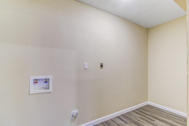 1406 W Talmage St, Alvin, TX 77511 - photo 17