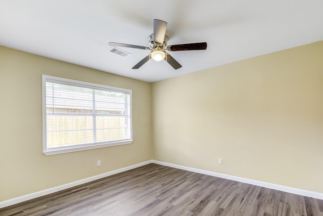 1406 W Talmage St, Alvin, TX 77511 - photo 22