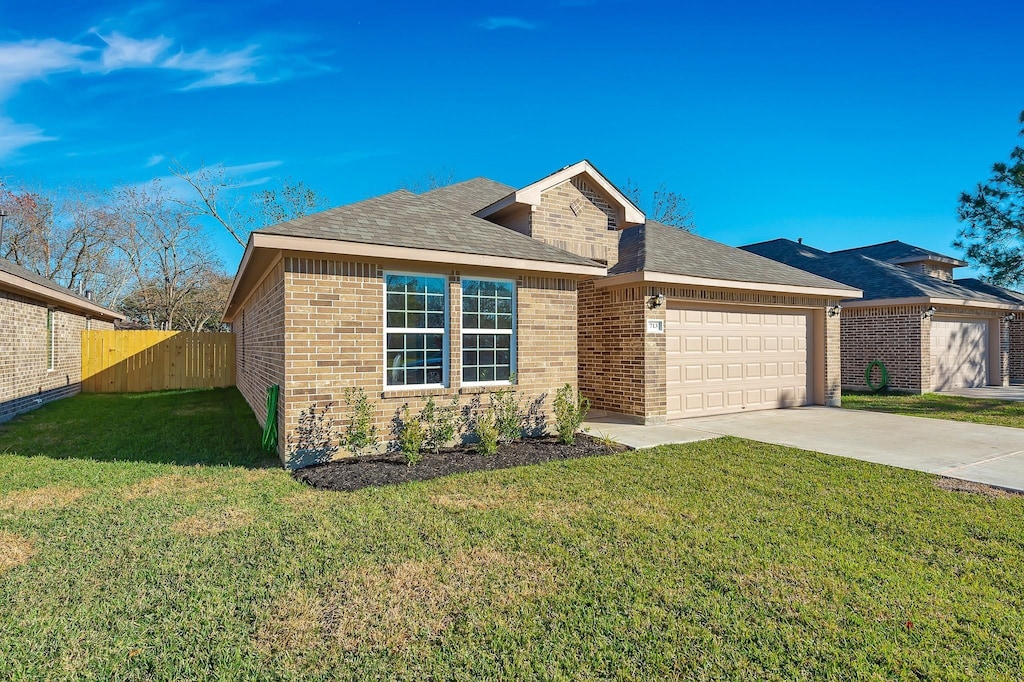 713 S 6th St, La Porte, TX 77571 - photo 2