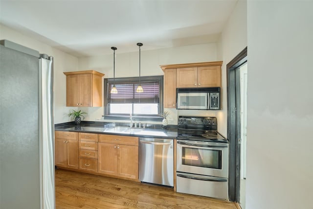 1111 Rutland St, Houston, TX 77008 - photo 16