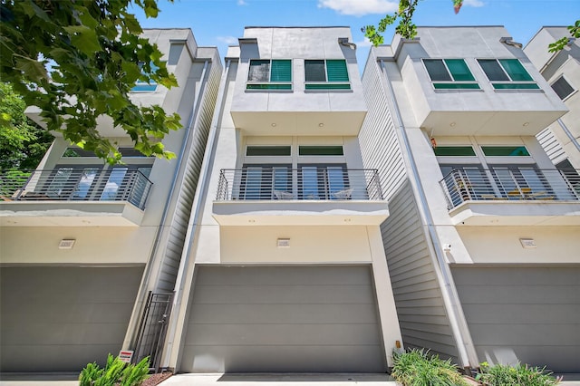 1205 Jackson Blvd Unit B, Houston, TX 77006 - photo 1