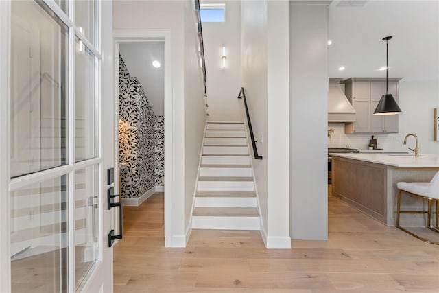 1318 E 32nd 1/2 St, Houston, TX 77022 - photo 4