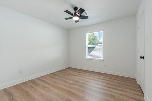 4213 Houx St, Bacliff, TX 77518 - photo 32