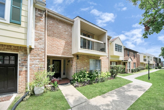 4725 Indian Trl Unit 3, Baytown, TX 77521 - photo 1