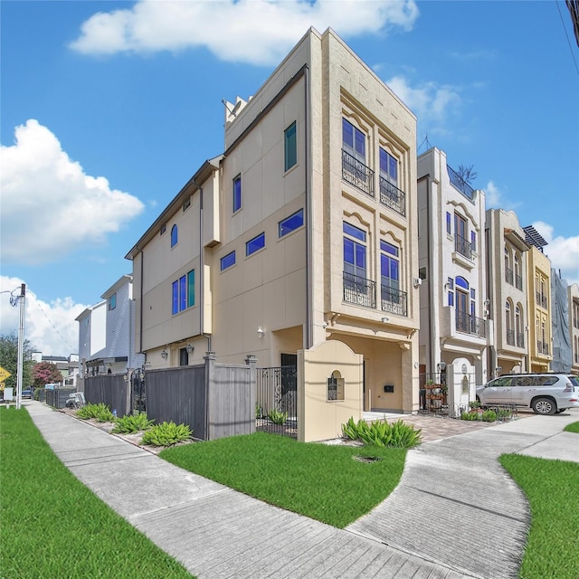 2301 Couch St, Houston, TX 77008 - photo 1