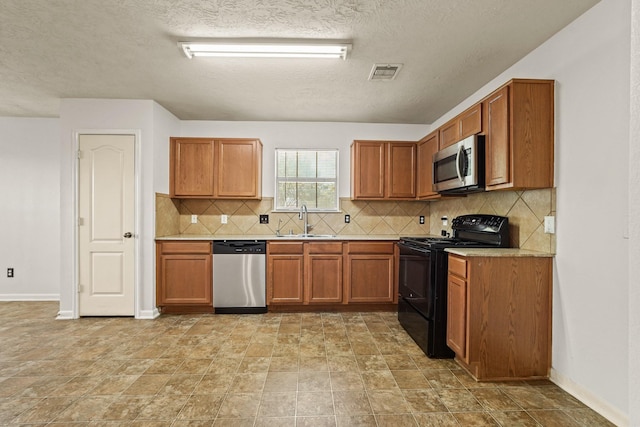 11667 Walnut Dale Ct, Houston, TX 77038 - photo 18