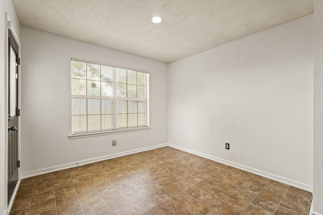 11667 Walnut Dale Ct, Houston, TX 77038 - photo 22