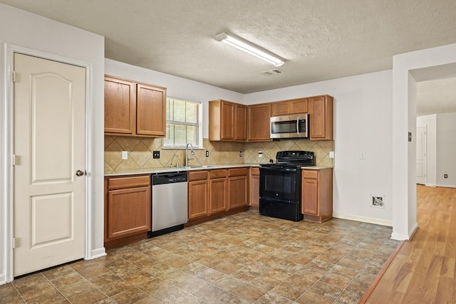 11667 Walnut Dale Ct, Houston, TX 77038 - photo 19