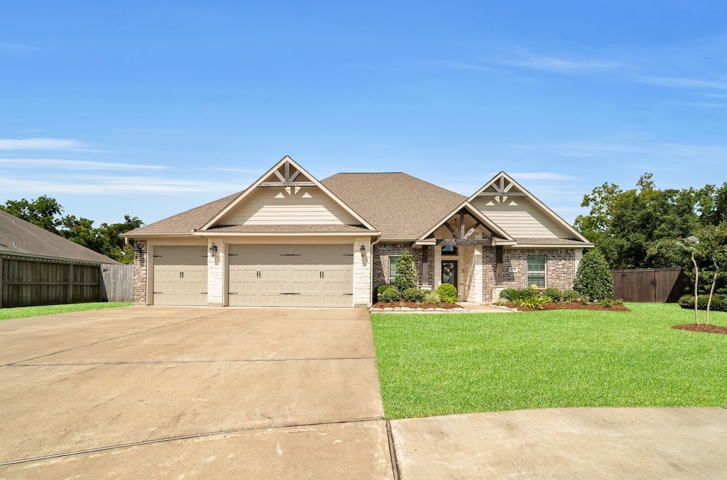 215 Oyster Bend Ln, Lake Jackson, TX 77566 - photo 1