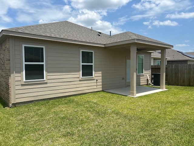 1010 Whispering Winds Dr, Beasley, TX 77417 - photo 2