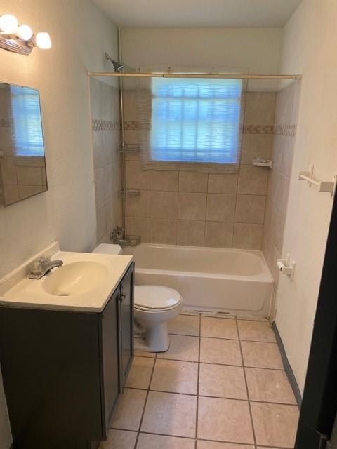 5223 Myrtlewood St, Houston, TX 77033 - photo 12